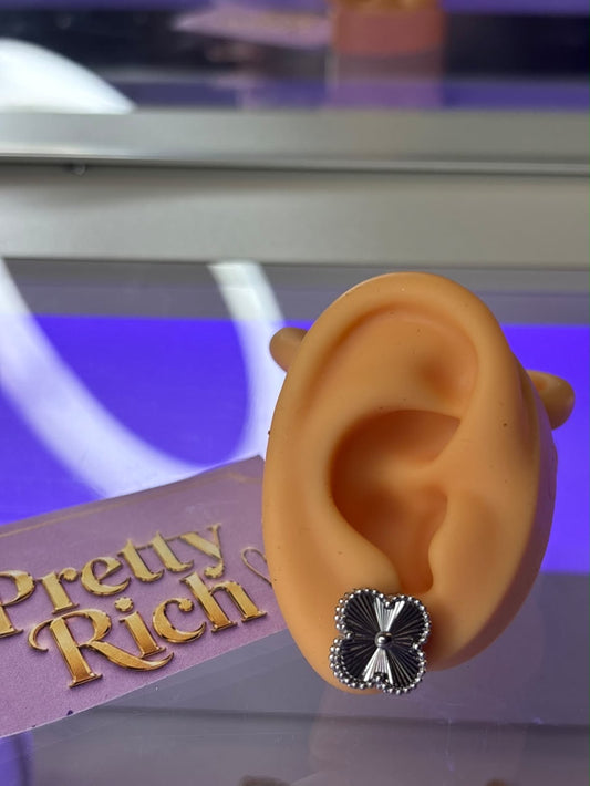 Clover Studs