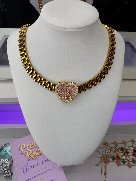 Pretty in Love Heart Necklace
